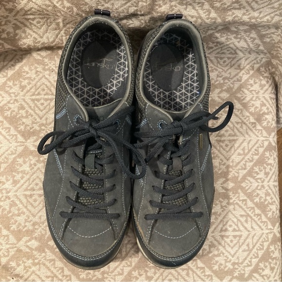 DANSKO PROFESSIONAL SZ 41 Paisley Slip Resistant  Vibram Sole Lace Up Sneakers - Picture 3 of 11